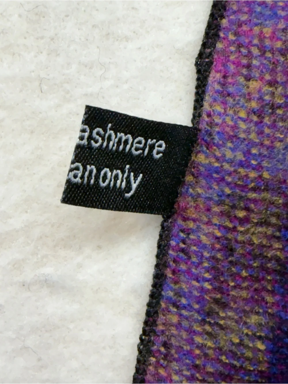 100% Cashmere Blue & Purple Geometric Scarf